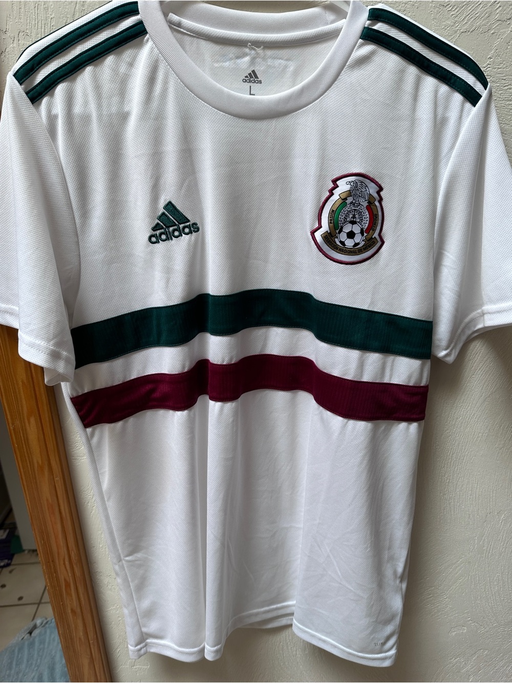 Adidas Mexico soccer jersey sz large